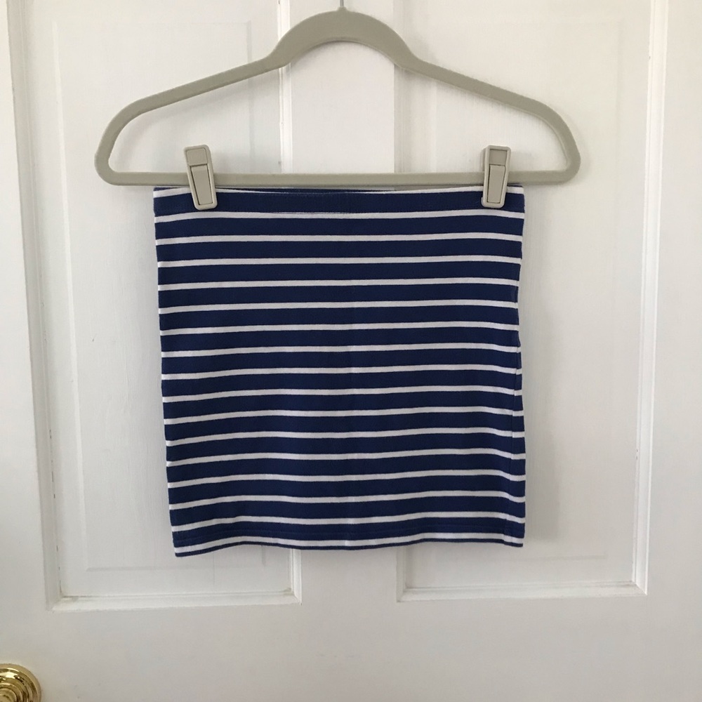 f21 mini navy striped tube skirt⭐️